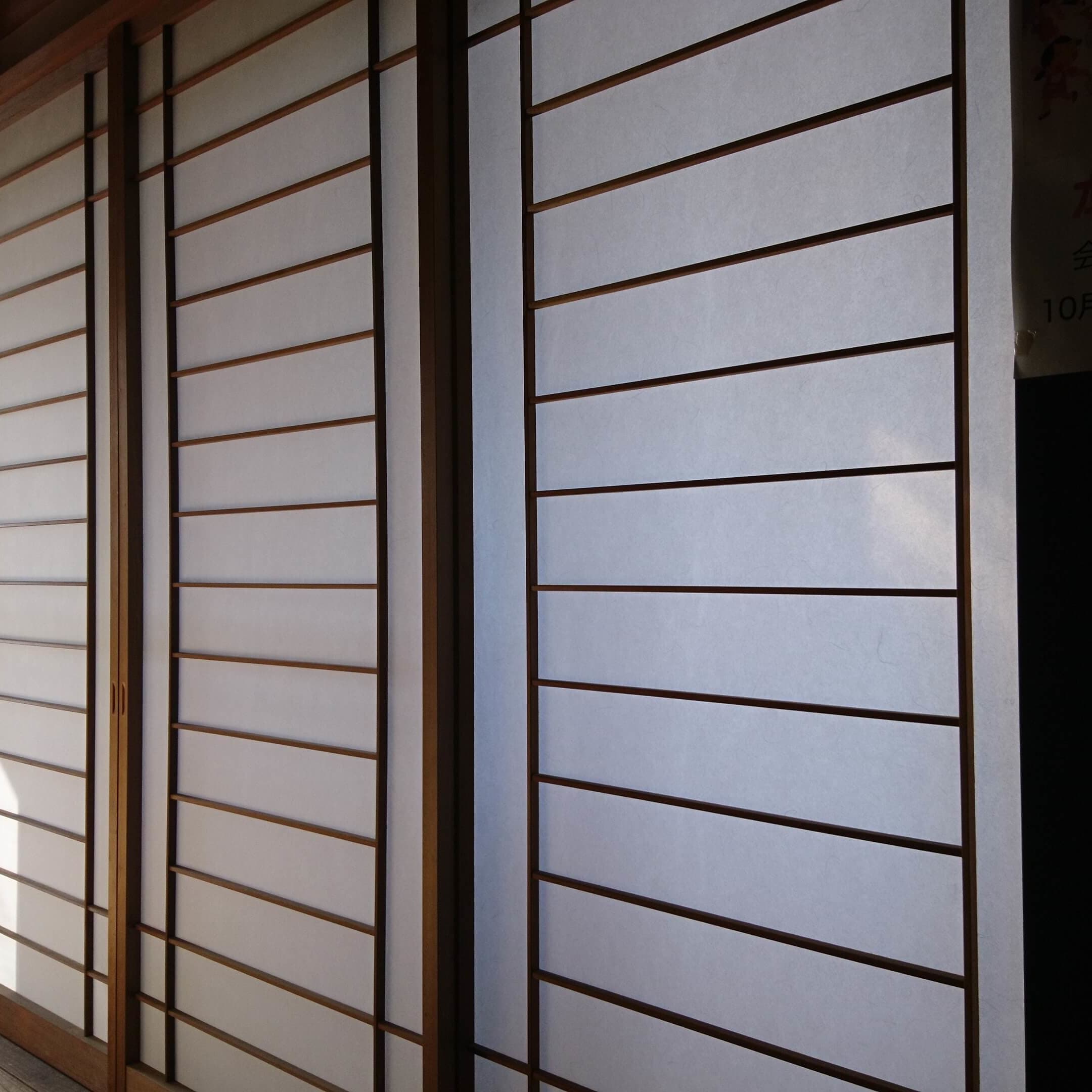 障子の貼替え 岡崎市 | 障子の貼替えなら建具修理の窓口岡崎市