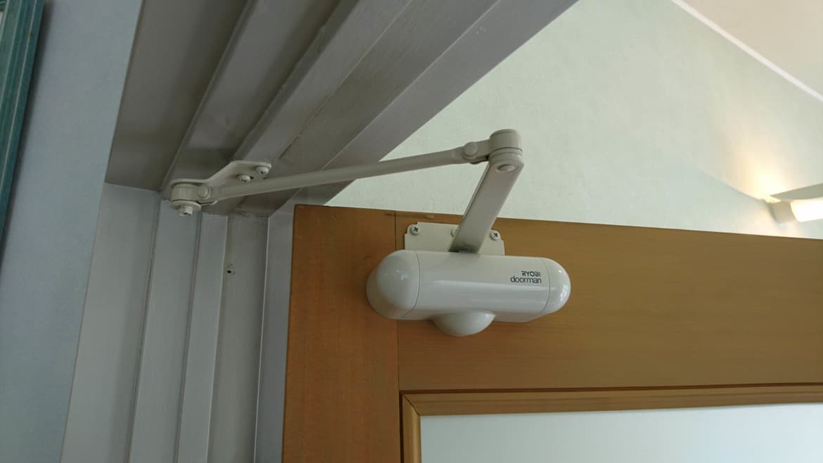 ドアマン取替え 岡崎市 | ドアマン取替えなら建具修理の窓口岡崎市